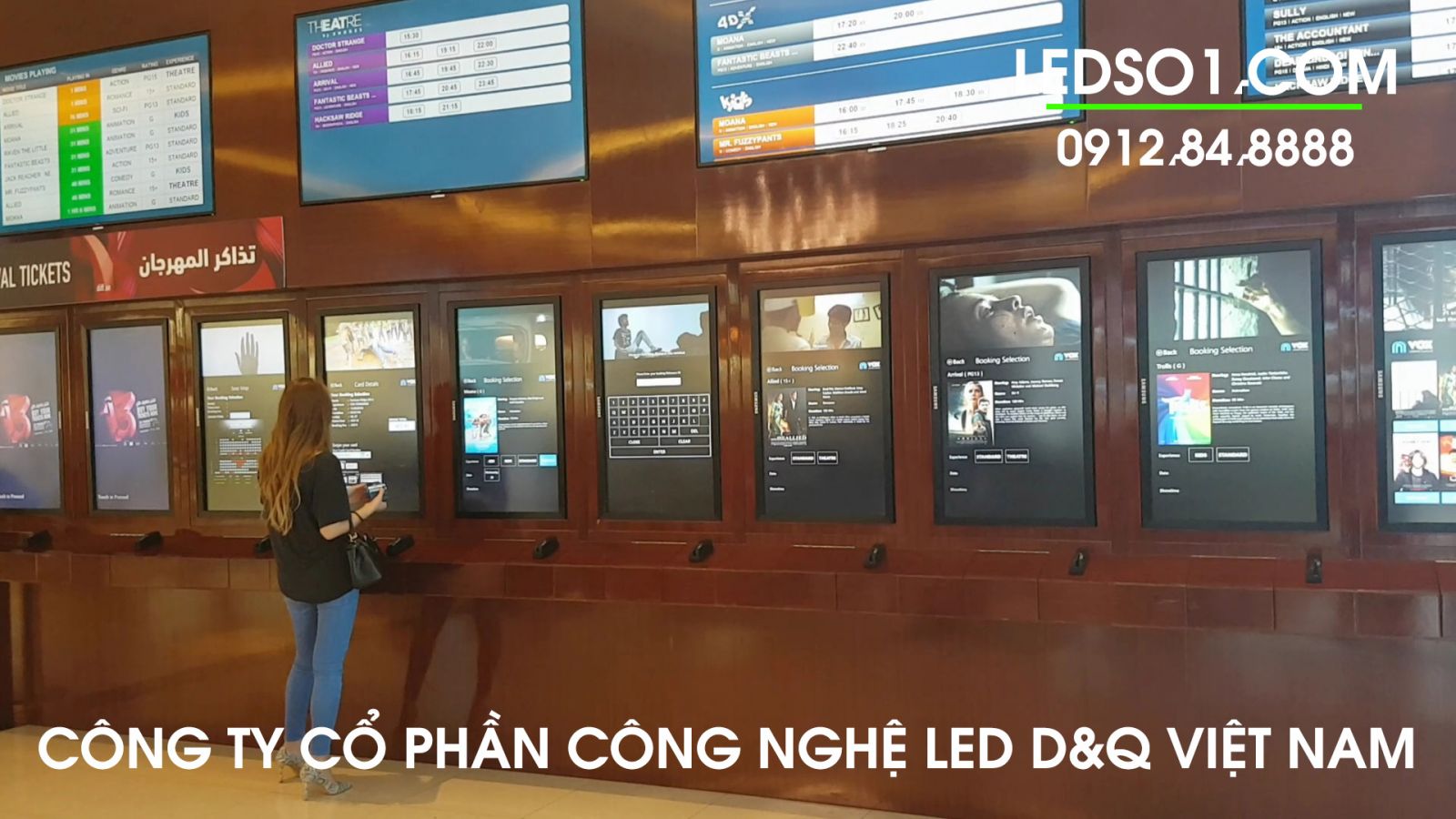 Khảo sát Màn hình LCD cảm ứng 43 inch treo tường tại DUBAI 2017