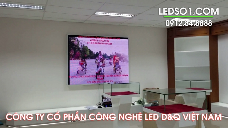 THi Công Màn Hình LED P4 Tại Trung Tâm Điều Hành Bay Việt Nam TP. HCM