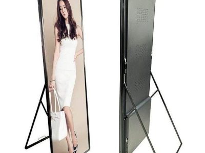 Standee LED P1.8: Giải Pháp Quảng Cáo Sắc Nét, Hiệu Quả Hàng Đầu 2026 - LED D&Q