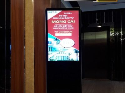 Màn hình quảng cáo LCD chân đứng 43 inch SAMSUNG / LG - LED D&Q
